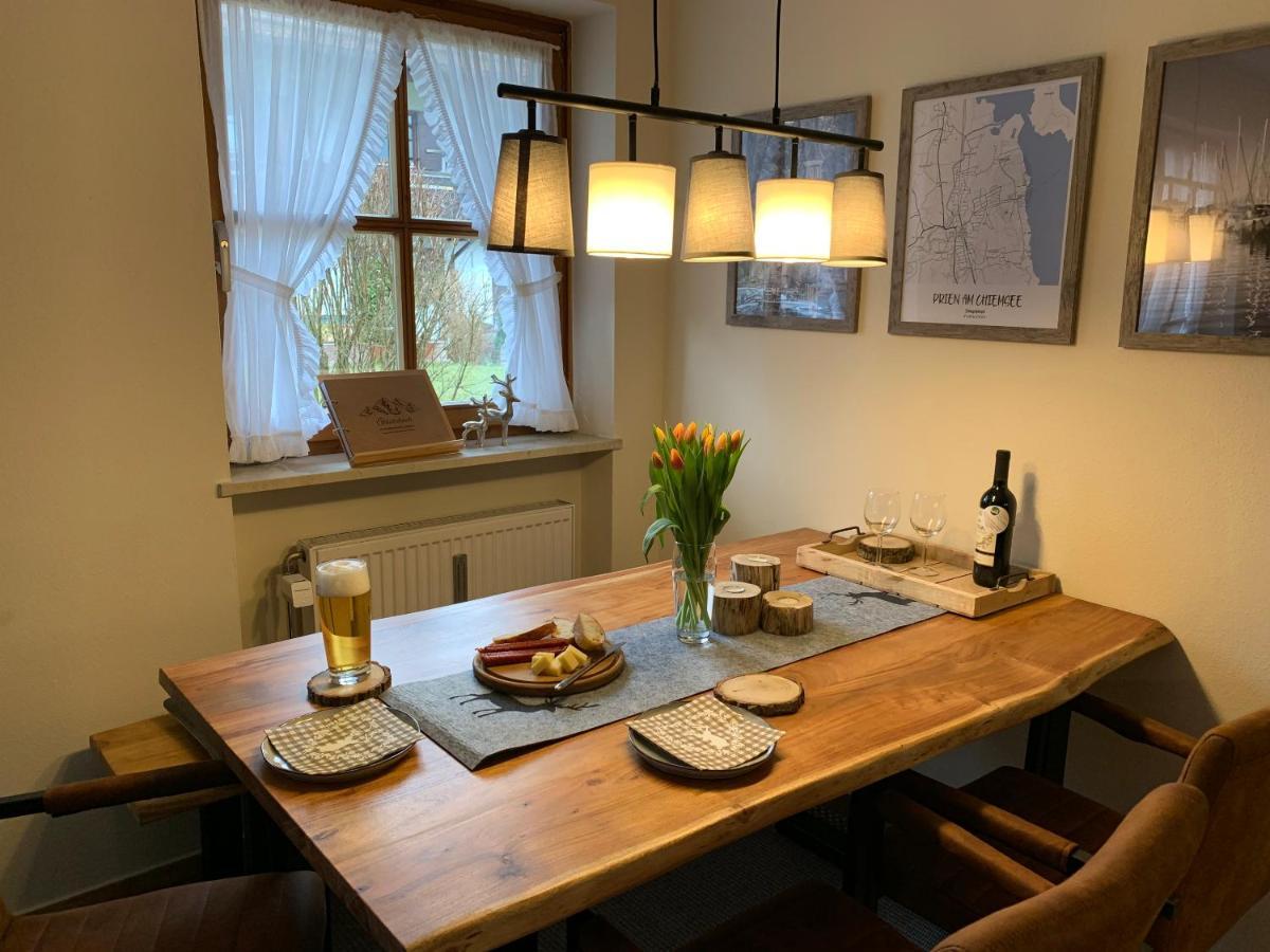 Ferienwohnung Theresa 프리엔암치엠시 외부 사진